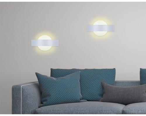 Настенный светильник Individual FW201 Ambrella