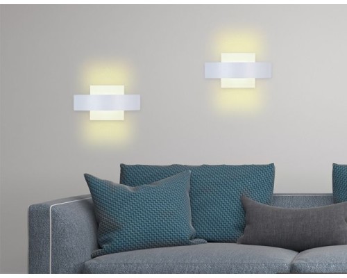 Настенный светильник Individual FW202 Ambrella