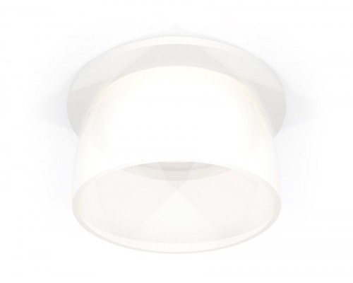 Точечный светильник Techno Spot XC6512069 Ambrella