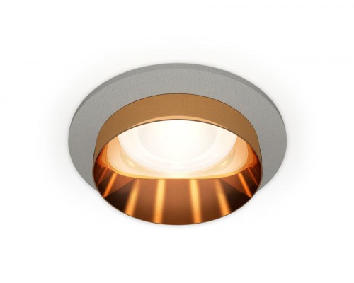 Точечный светильник Techno Spot XC6514024 Ambrella