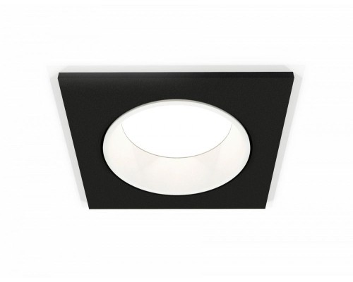 Точечный светильник XC XC6521001 Ambrella