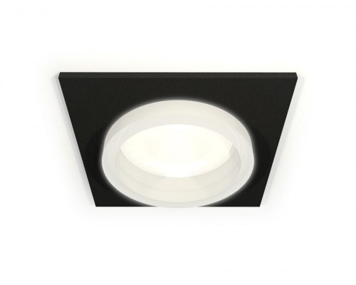 Точечный светильник Techno Spot XC6521064 Ambrella