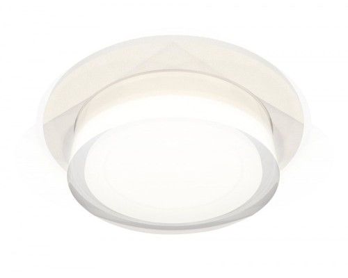 Точечный светильник XC XC7621043 Ambrella