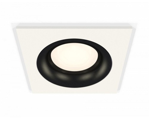 Точечный светильник XC XC7631002 Ambrella