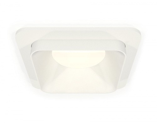 Точечный светильник XC XC7901001 Ambrella