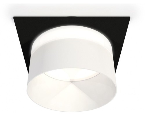 Точечный светильник Techno Spot XC8062016 Ambrella