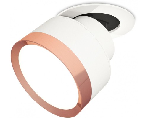 Точечный светильник Techno Spot XM8101504 Ambrella