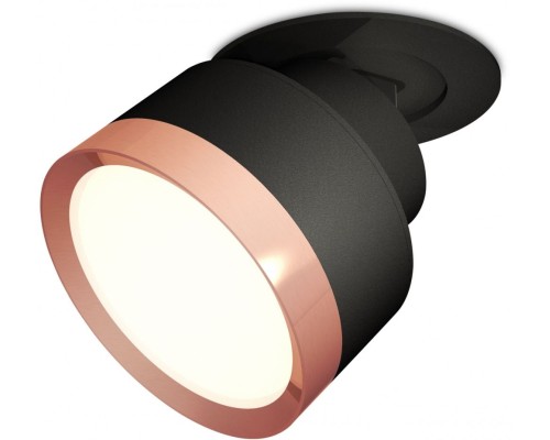 Точечный светильник Techno Spot XM8102503 Ambrella