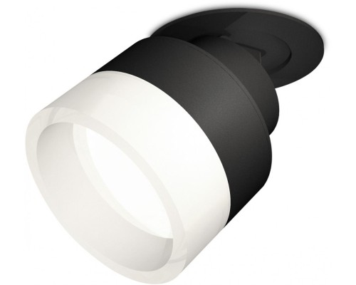 Точечный светильник Techno Spot XM8102520 Ambrella