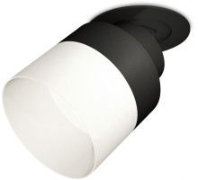 Точечный светильник Techno Spot XM8102521 Ambrella