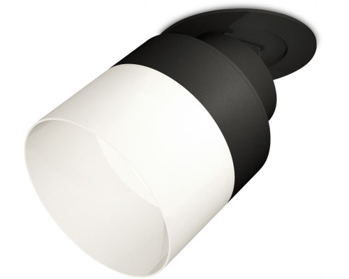 Точечный светильник Techno Spot XM8102521 Ambrella