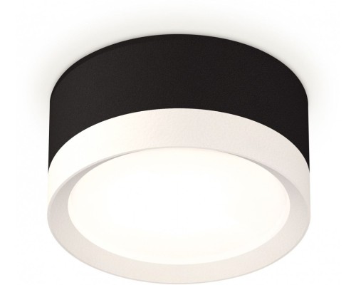 Точечный светильник Techno Spot XS8102001 Ambrella