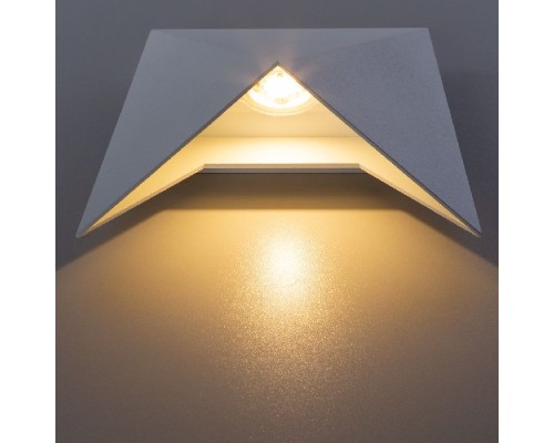 Настенный светильник Busta A1609AP-1WH Arte Lamp