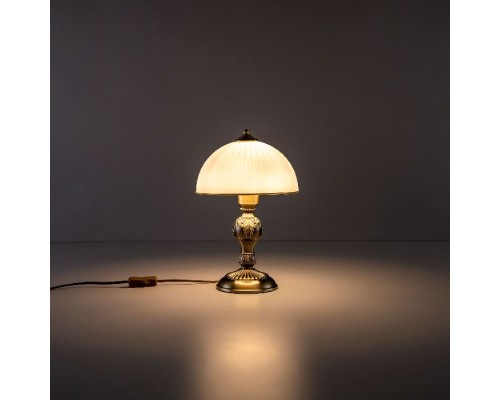 Настольная лампа Адриана CL405823 Citilux