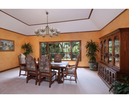 Подвесная люстра Ориент CL464183 Citilux