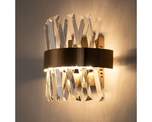 Настенный светильник Corona 1685/01 AP-1 Divinare