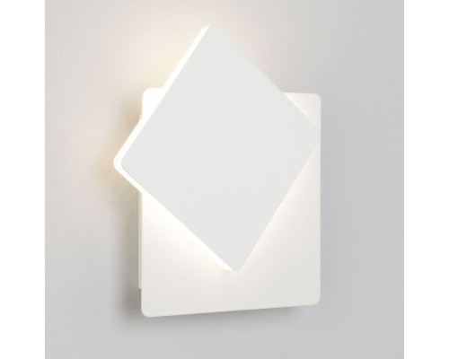 Настенный светильник Screw 40136/1 белый Elektrostandard