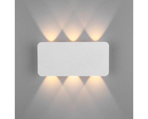 Настенный светильник Angle 40138/1 LED белый Elektrostandard