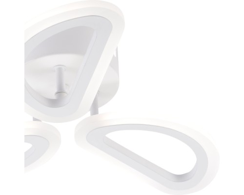 Потолочная люстра Arrow 10285/3LED Escada