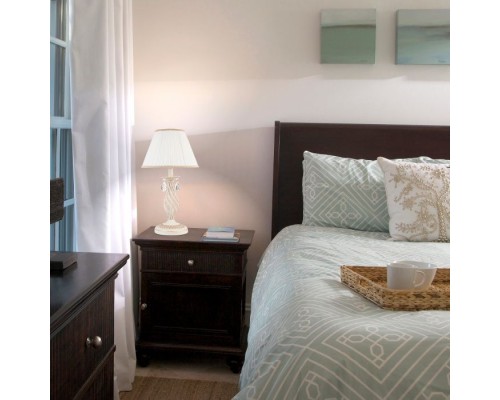 Настольная лампа 01002-01003 01002/1 белый с золотом Eurosvet