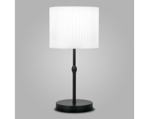 Интерьерная настольная лампа Notturno 01162/1 черный Eurosvet