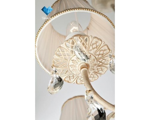 Подвесная люстра Amelia 10054/5 белый с золотом Eurosvet