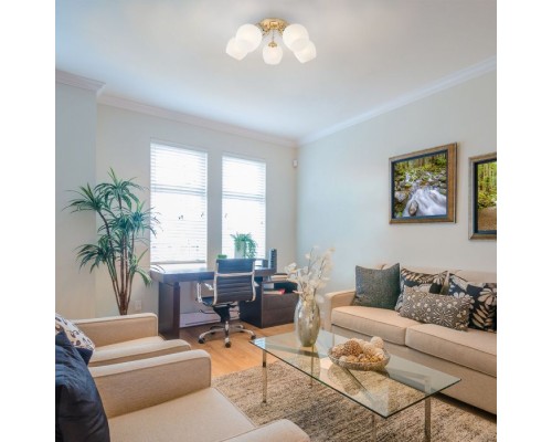 Потолочная люстра Wendy 30138/5 золото Eurosvet