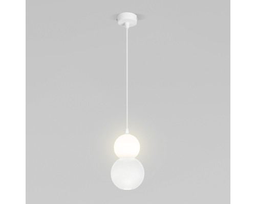 Подвесной светильник Polar 50251/1 LED белый Eurosvet