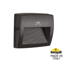 Настенный светильник уличный Lorenza AS2.000.000.AXK1L Fumagalli