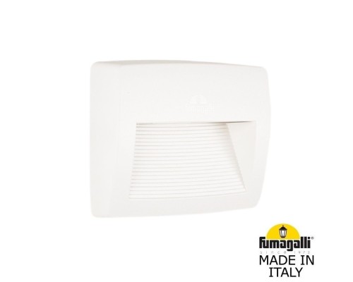 Настенный светильник уличный Lorenza AS2.000.000.WXK1L Fumagalli