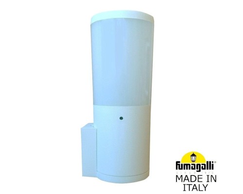 Настенный светильник уличный Amelia DR2.570.000.WYF1R Fumagalli