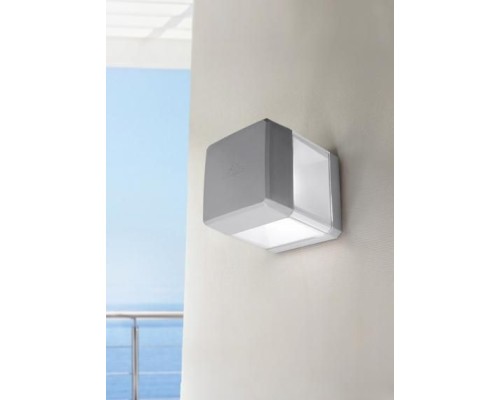 Настенный светильник уличный Ester DS1.560.000.LXD1L Fumagalli