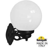 Настенный фонарь уличный GLOBE 250 G25.131.000.AYF1R Fumagalli