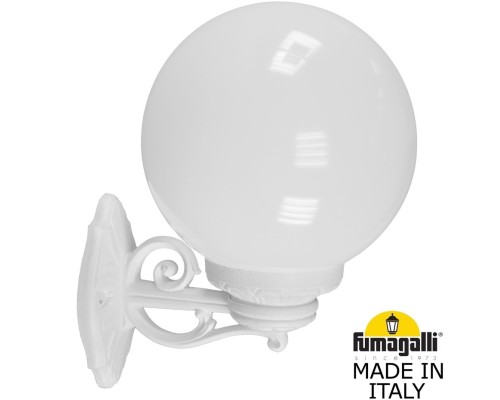 Настенный фонарь уличный GLOBE 250 G25.131.000.WYF1R Fumagalli