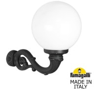 Настенный фонарь уличный GLOBE 300 G30.171.000.AYF1R Fumagalli