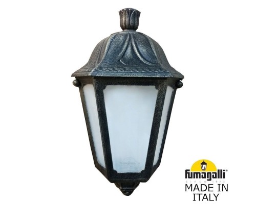Настенный фонарь уличный Iesse M22.000.000.BYF1R Fumagalli