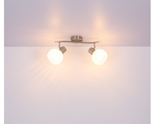 Спот Willy 54025-2 Globo