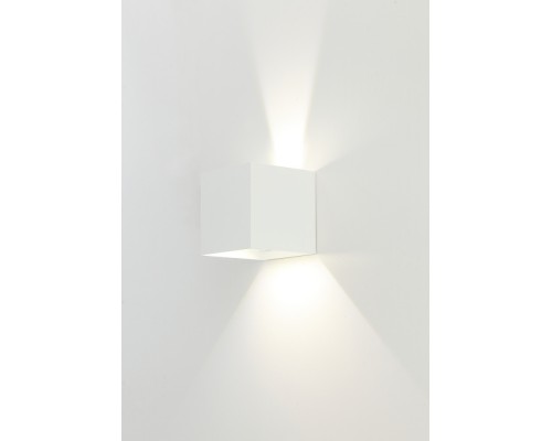 Настенный светильник WELS IL.0014.0005 WH Imex