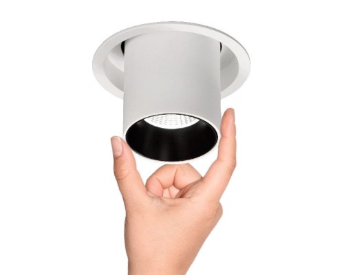 Точечный светильник Garda 6402 Mantra