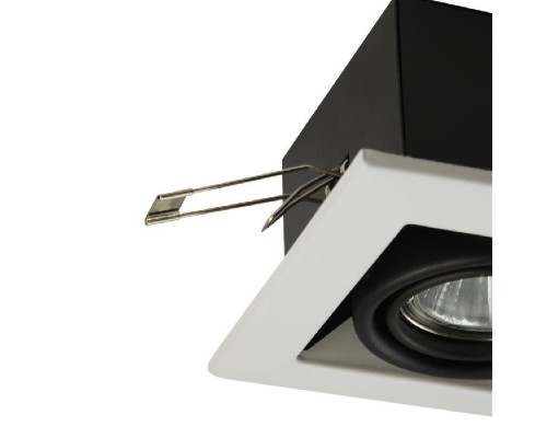 Точечный светильник Metal Modern DL008-2-01-W Maytoni