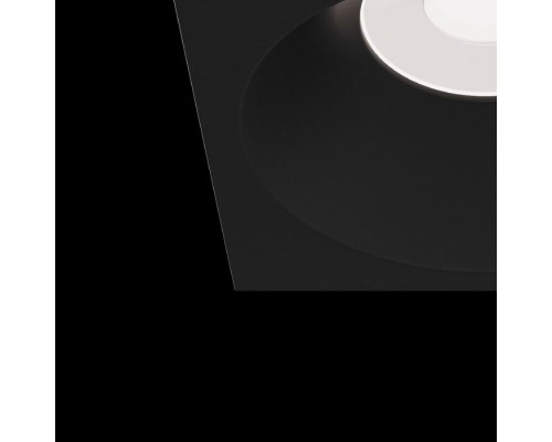 Точечный светильник Zoom DL033-2-01B Maytoni