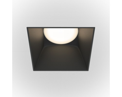 Точечный светильник Share DL051-01-GU10-SQ-WB Maytoni
