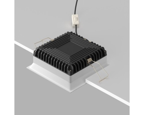 Точечный светильник Okno DL056-18W3-4-6K-W Maytoni