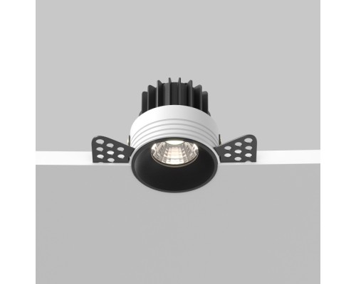 Точечный светильник Round DL058-7W4K-TRS-B Maytoni