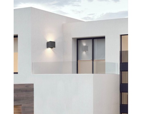 Настенный светильник уличный Fulton O572WL-L6B Maytoni