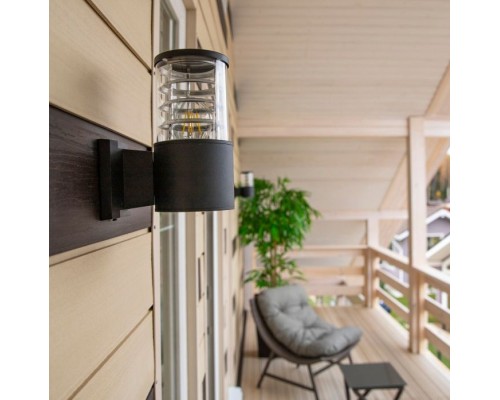 Настенный светильник уличный Bronx O576WL-01B Maytoni