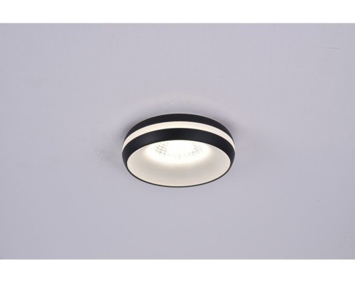 Точечный светильник Genova OML-102819-01 Omnilux