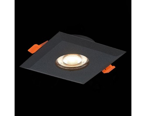 Точечный светильник Quosis ST204.408.01 ST Luce